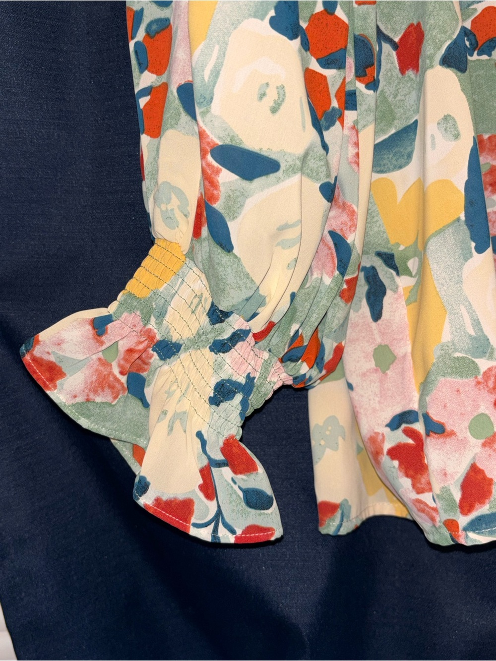 entro Floral Blouse in Yellow, Pink, Blue and Red - Picture 2 of 8